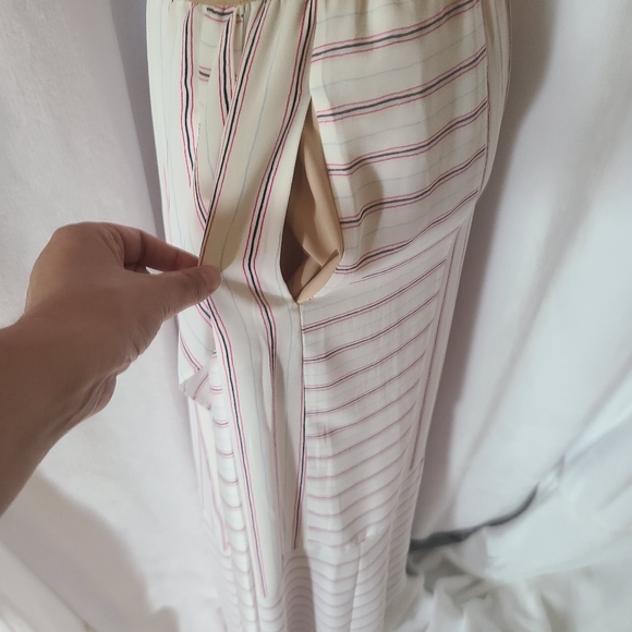 BCBGMaxazria Skirt - Picture 5 of 10